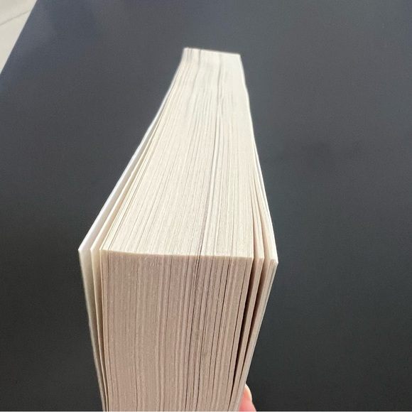 Freida McFadden 'Dear Debbie' Book - Picture 6 of 7